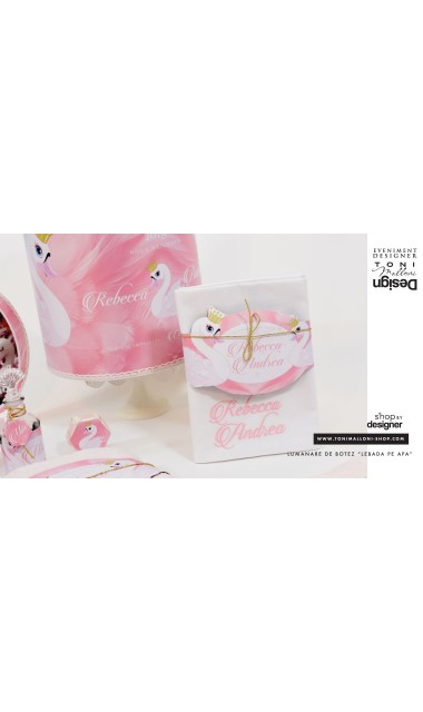 Trusou botez cu lebada pentru fetite personalizat prin brodare, Little Swan 29